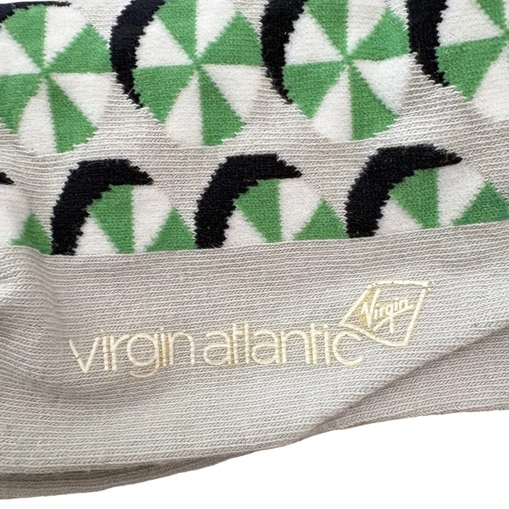 NWT Virgin Atlantic Tel Aviv Mens Crew Socks Green White Geometric Umbrella